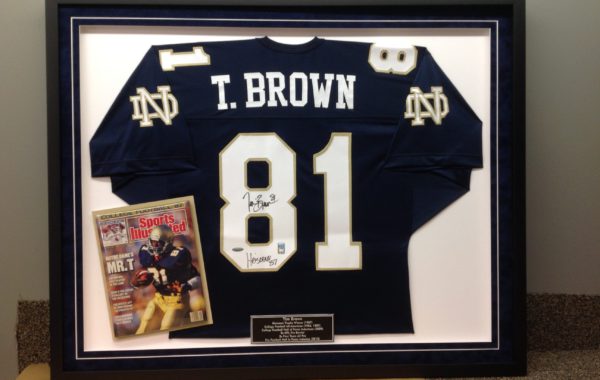 Jersey Framed with Magazine